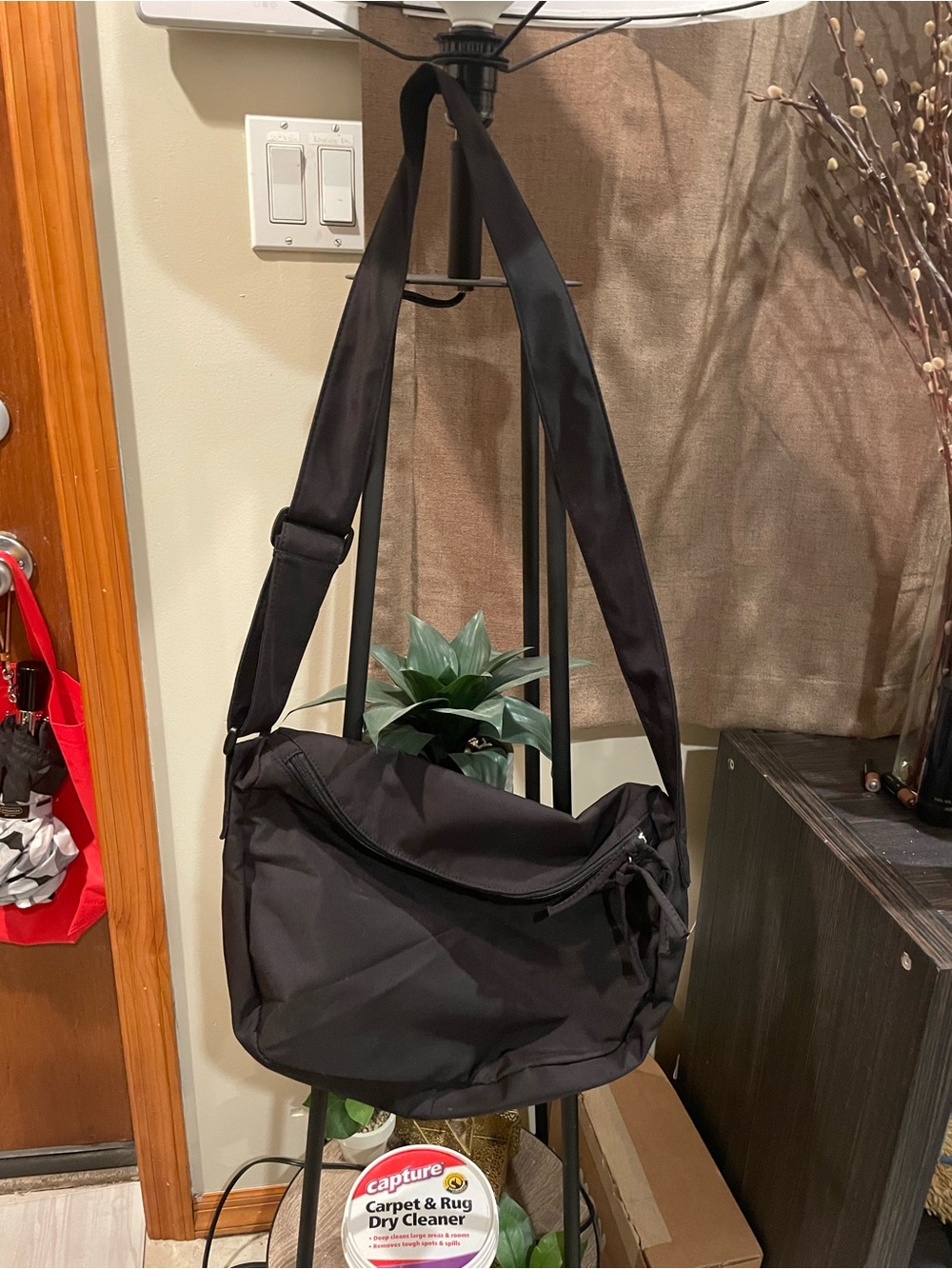 Black Crossbody Messenger Bag - Simple Everyday Carry